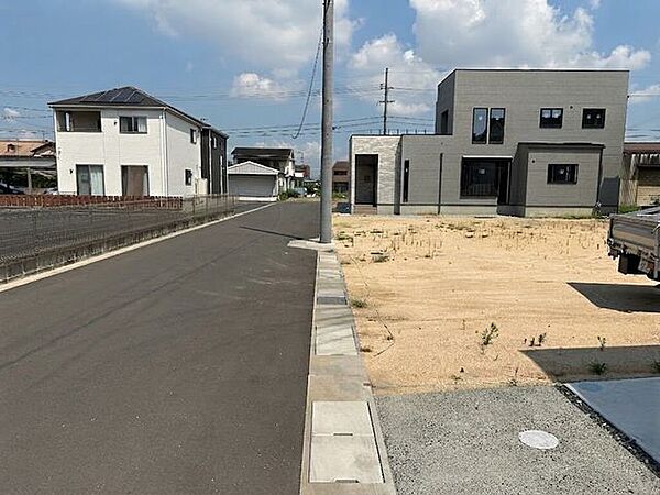 前面道路含む現地写真