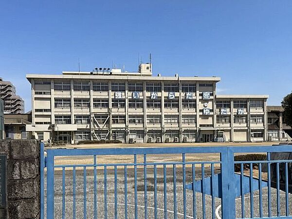 倉敷市立第五福田小学校 390m