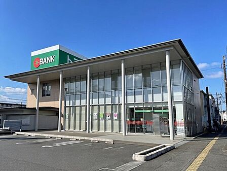 トマト銀行水島支店 1370m