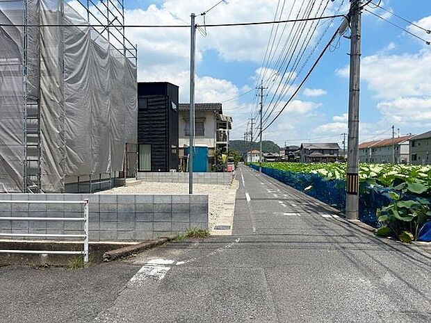 前面道路含む現地写真