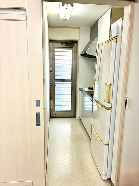 1階店舗奥のミニキッチン
