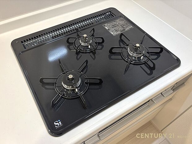 【設備】3口コンロで料理上手に!同時調理で食卓を彩る毎日が実現します