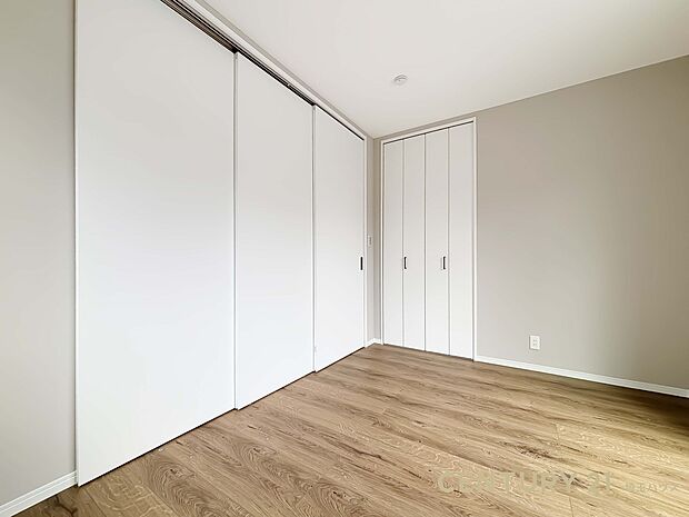 収納充実の洋室でスッキリ快適に暮らせる理想のお部屋です今すぐ