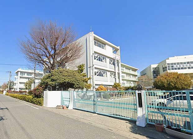 中学校 3100m 春日部市立春日部中学校