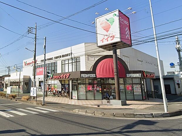 スーパー 1752m コモディイイダ北春日部店