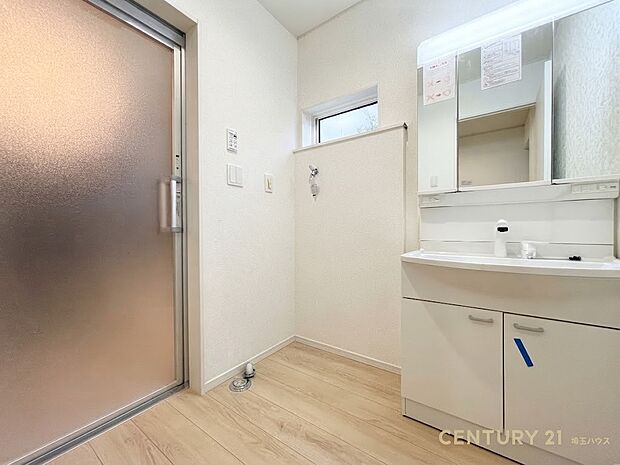 【洗面室】使うたびに心が整う、清潔で居心地のよいこだわりの洗面スペース