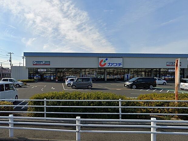 ドラッグストア 1131m カワチ薬品南桜井店