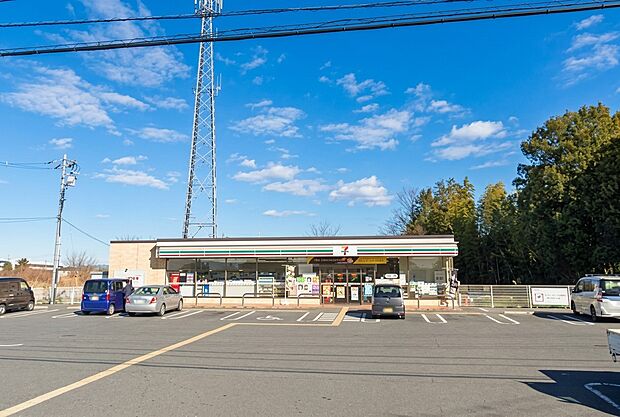 コンビニ 542m セブンイレブン春日部銚子口店