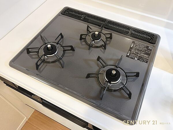 【設備】3口コンロで時短料理！家族全員が揃う食卓の時間がもっと増える