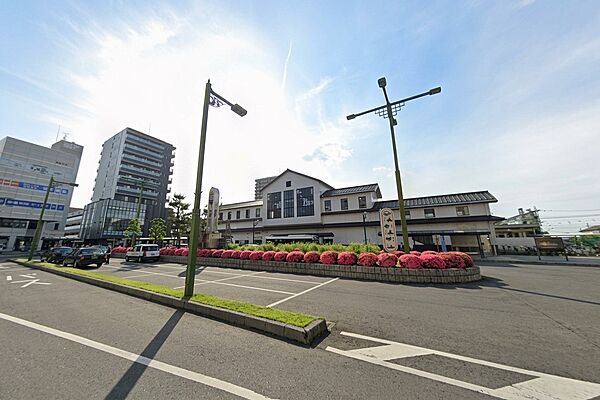駅 2200m 東武野田線「岩槻」駅()