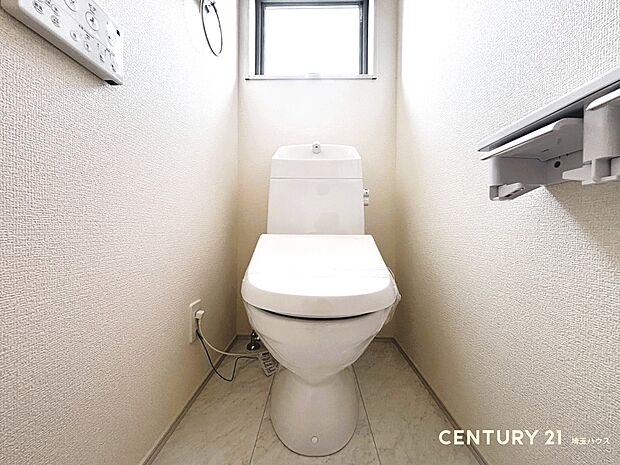 【トイレ】ゆとりある空間で気持ちよく使える快適空間