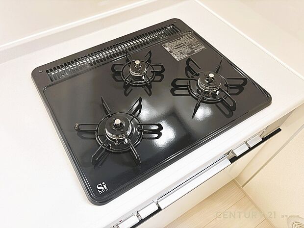 【設備】3口コンロで料理上手に!同時調理で食卓を彩る毎日が実現します