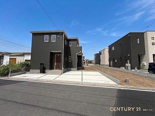【カースペース】カースペース2台分を完備!来客時も困らないゆとりある住まい
