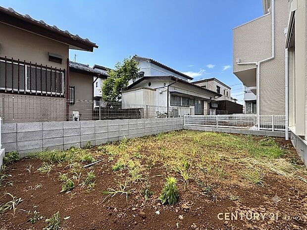 【お庭】ガーデニングも家庭菜園も楽しめるスペース!趣味を取り入れ家族も喜ぶ理想のお庭に