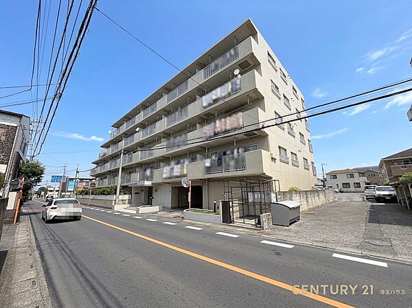 【外観】バス停徒歩3分の近さは意外と便利！お買い物施設も近く住環境良好です