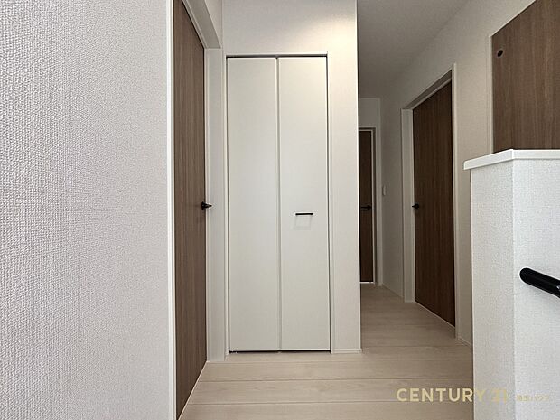 【収納】住まいをすっきり美しく保てる、機能性に配慮した収納空間