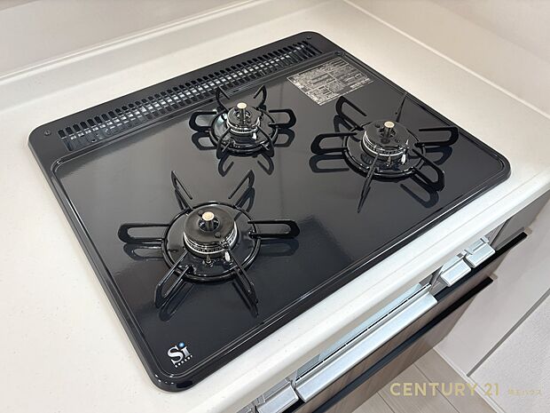【設備】3口コンロで時短料理！家族全員が揃う食卓の時間がもっと増える
