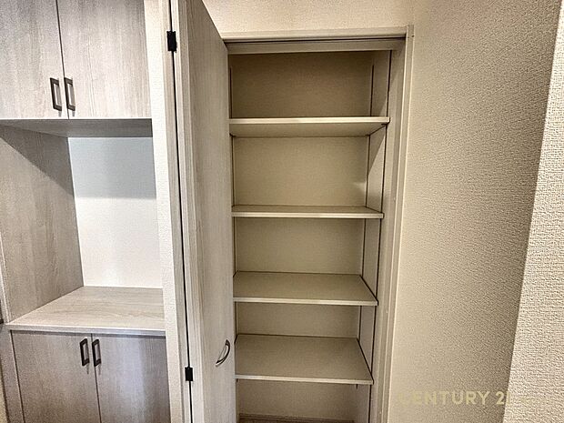 【収納】住まいをすっきり美しく保てる、機能性に配慮した収納空間