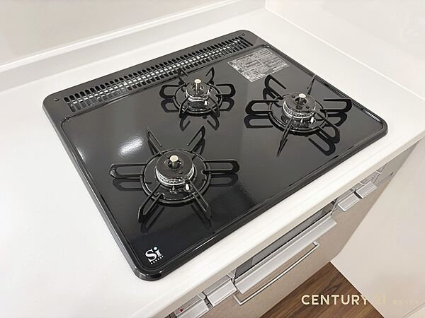 【設備】3口コンロで時短料理！家族全員が揃う食卓の時間がもっと増える