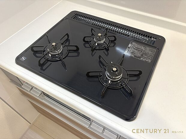 【設備】3口コンロで料理上手に!同時調理で食卓を彩る毎日が実現します