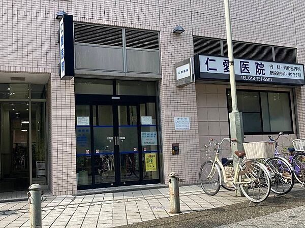 病院 10m 仁愛医院
