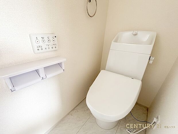 【トイレ】ゆとりある空間で気持ちよく使える快適空間