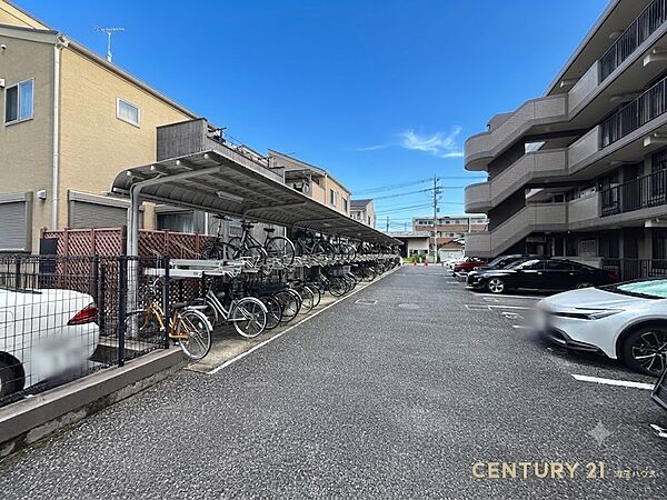 【駐輪場】居住者の利便性を考えた、ゆとりある駐輪スペース