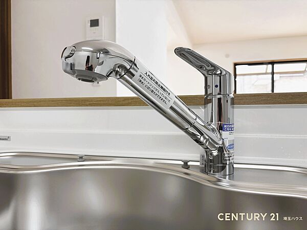 【設備】手軽に美味しい水が使える便利な浄水器付きキッチン
