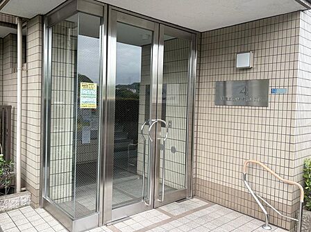 共用部の印象も良く、住まい全体の管理状態も気になるポイントです。
