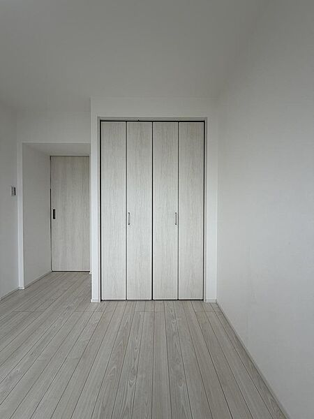 家具を置く場所を考えやすく、空間を無駄なく使いやすい形です！