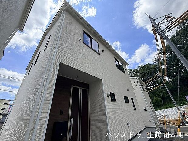 洗練されたデザインが映えるスタイリッシュな外観。