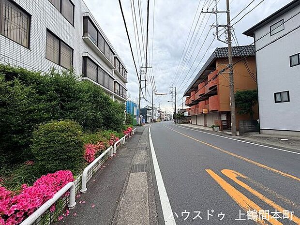 前面道路含む現地写真