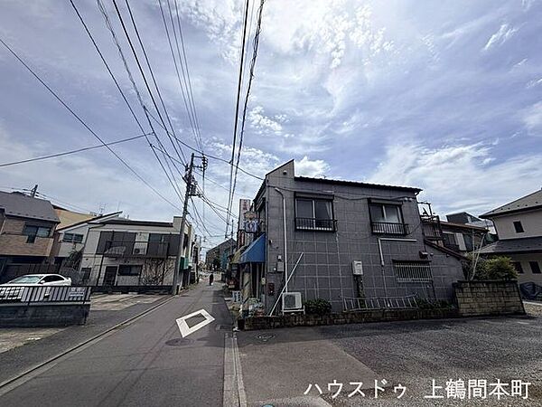 車通りも比較的少なく、小さなお子様のいるご家庭にもおすすめです。
