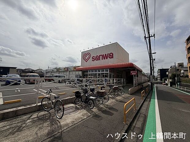 スーパー三和 相模台店相模台・相武台の住宅街にある店舗です。町田発祥のスーパーで東京都・神奈川・静岡県に店舗多数あります。新業態として「フードワン」も展開しており、地域密着型の食品スーパー 70m