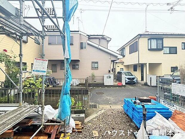 車通りも比較的少なく、小さなお子様のいるご家庭にもおすすめです。