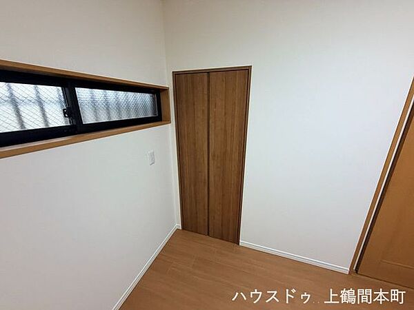 暮らしやすさを高める、収納充実のプライベート空間です収納があることで、お部屋本来の広さをしっかり感じられる空間設計お気に入りの洋服や小物もきれいに整理できるクローゼット付き