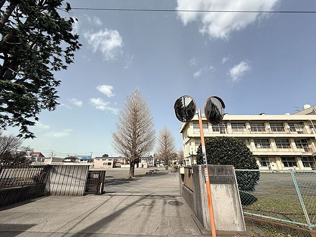 相模台小学校「健康で明るく、思いやりがあり、主体的に活動する子を育てるため、確かな学び・豊かな心・健康な体を柱に、地域・家庭と連携しながら、自分で考え自分から動く子どもを育む学校です。」(公式HP…