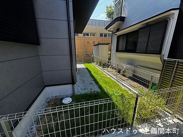 ガーデニングや家庭菜園が楽しめる庭付き住宅