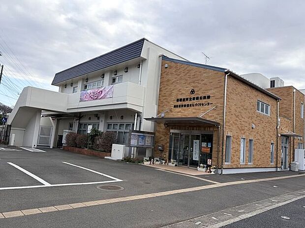 相模原市立新磯公民館 450m