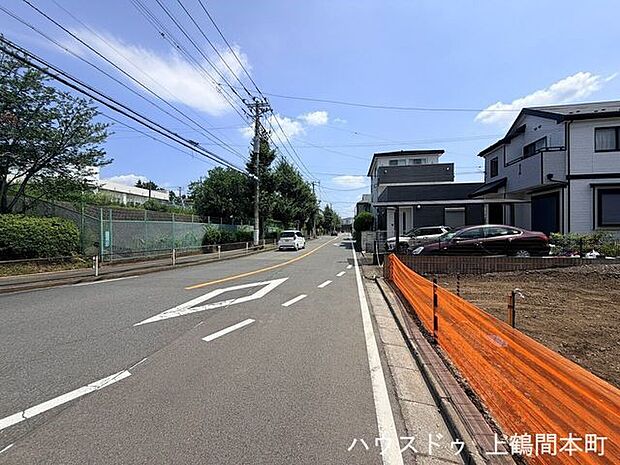 前面道路含む現地写真