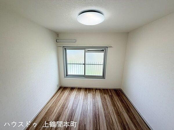 穏やかな時間が流れる、心安らぐ主寝室空間。