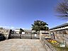 周辺：新磯小学校相模川沿いの新磯地区に位置し、自然豊かな環境にある小学校です。 920m