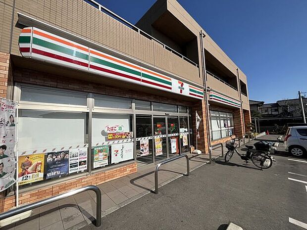 セブン-イレブン 相模原上鶴間本町8丁目店 150m