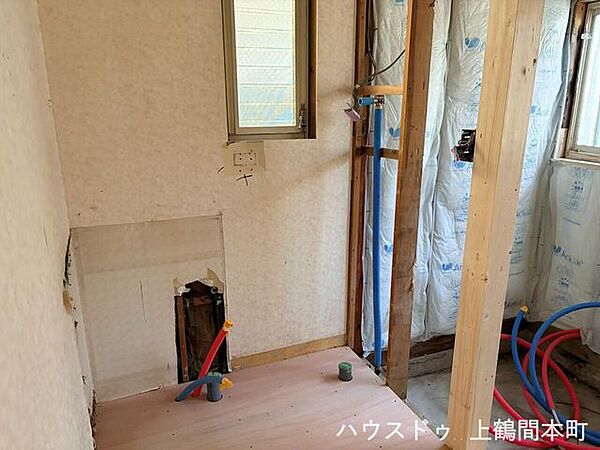 現在リフォーム中です。