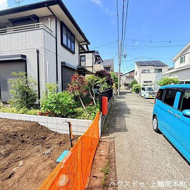 前面道路含む現地写真
