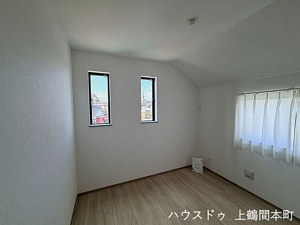 洋室4.5帖。