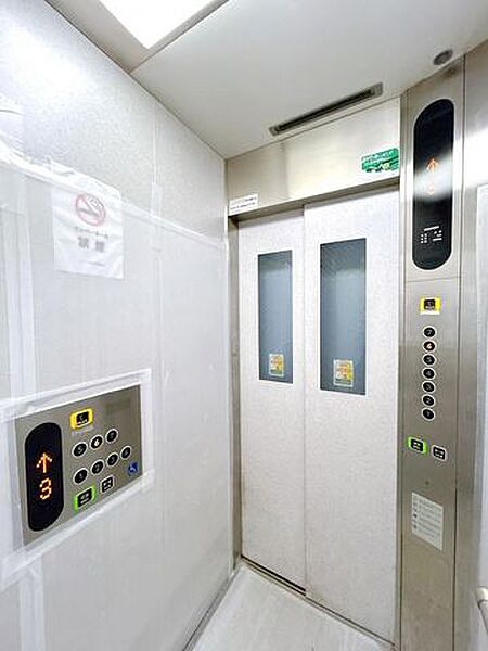 エレベーター