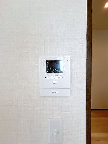 【リフォーム済】モニター付きインターホンは新品交換いたしました。