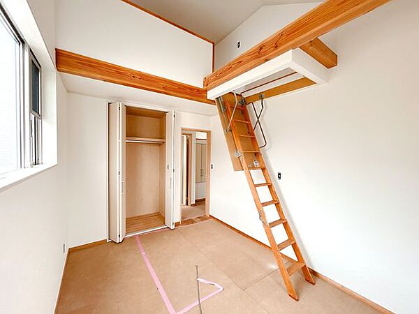 【リフォーム中】2階南東側洋室