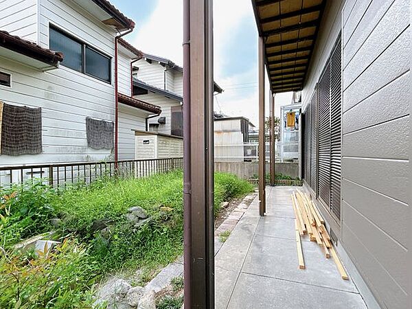 お庭では家庭菜園やガーデニングはいかがですか。